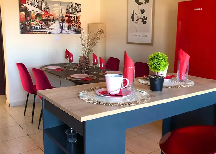 Sunset Bay With Free Private Parking